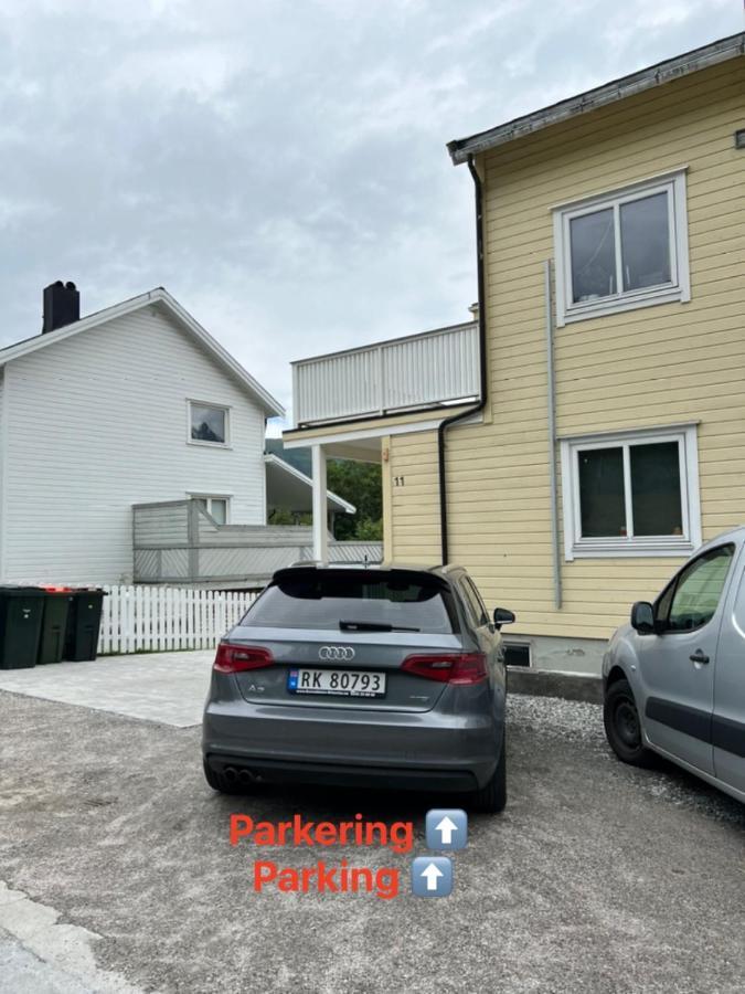 Apartment in Veblungsnes Exterior foto